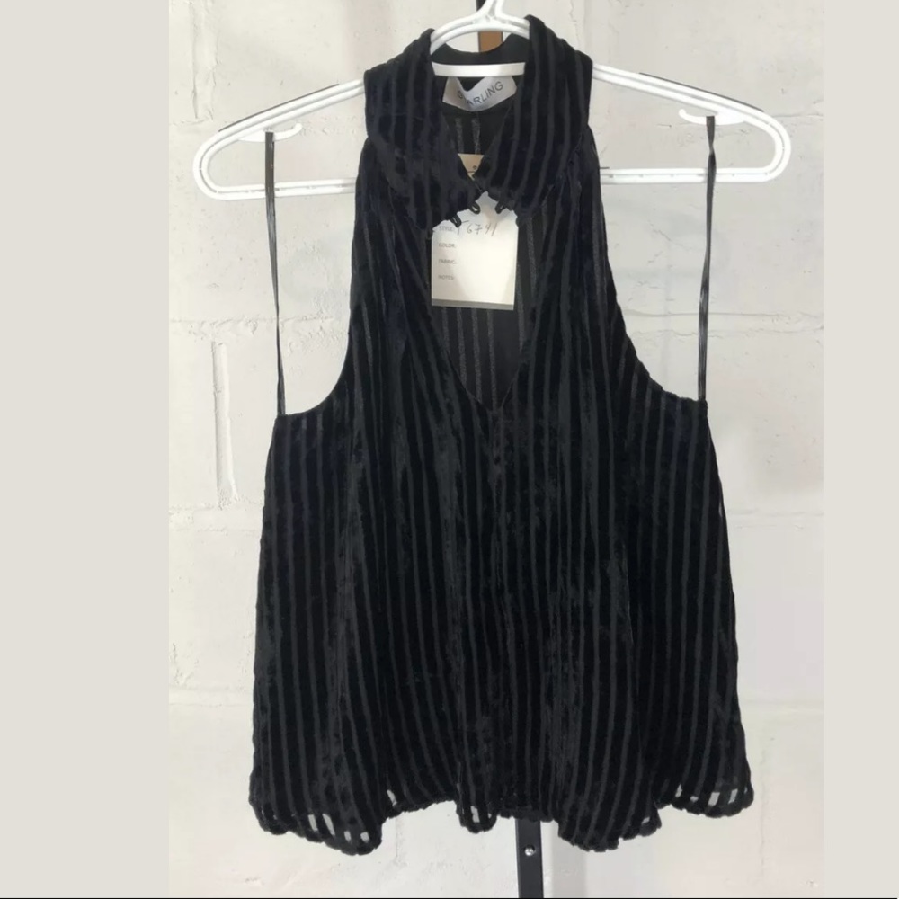 Starling Ribbed Velvet Halter Top Black NWT #Z44*